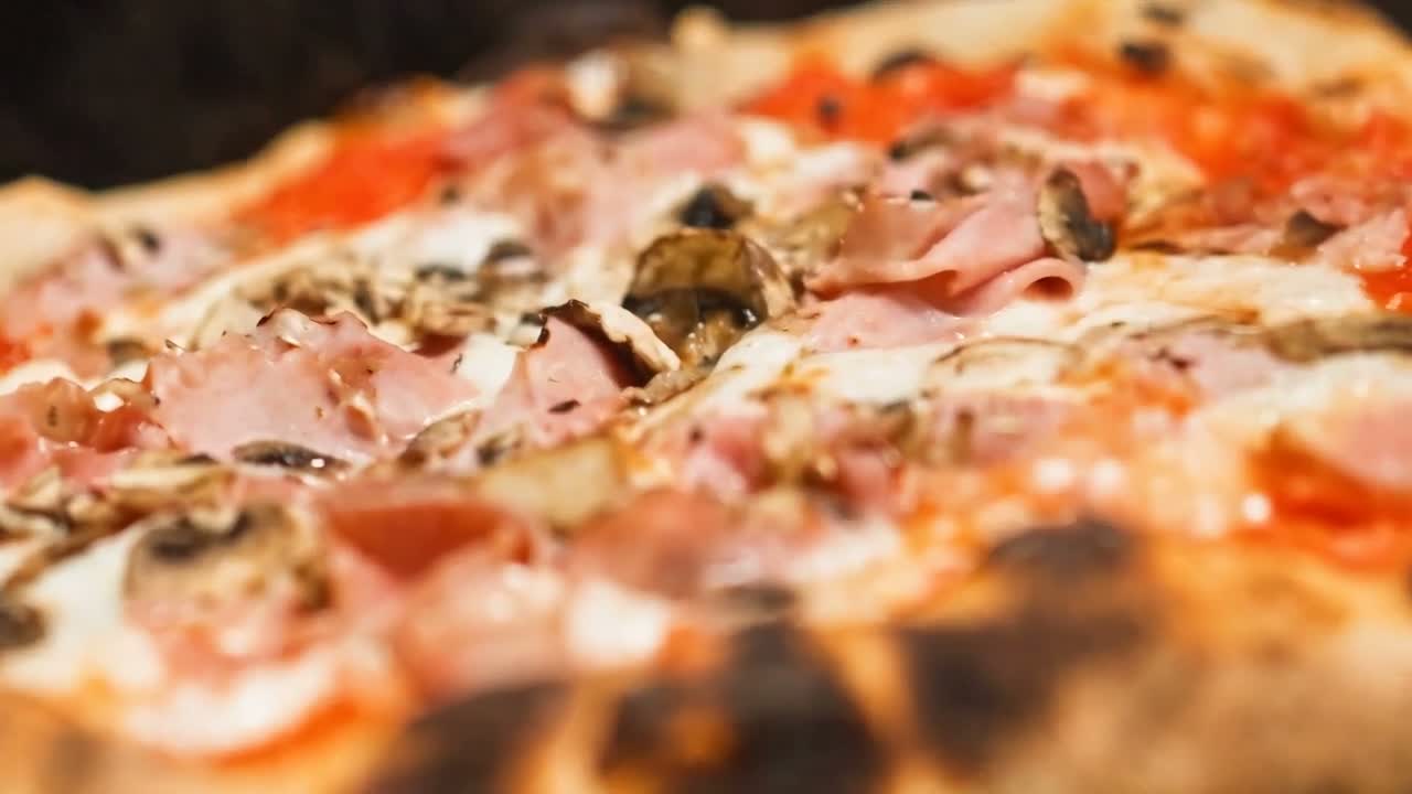 La cuisine CALIA, image du film officiel